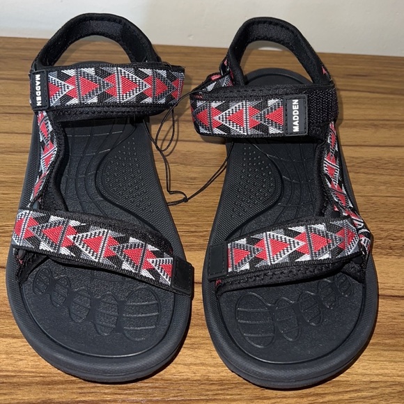 Mens sandals 13 - Picture 2 of 9